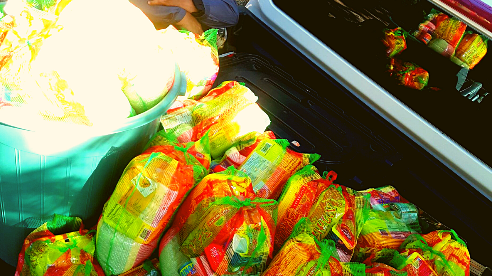 Through the support of CAREBears Project and RES, we were able to provide 54 noche buena packages worth P500 each to 44 Macantog families and 10 Community Champions.